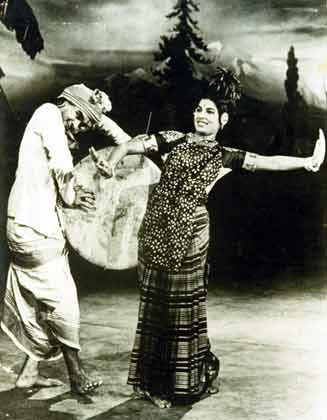Uday and Amala in film Kalpana